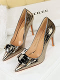 Stetnode Belt Buckle Pointed-Toe Shiny Split-Joint Pumps