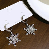 Stetnode Temperament Pearl Snowflake Drop Earrings for Women Shiny Rhinestone Snow Flower Earring Party Jewelry Holiday New Year Gifts