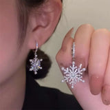 Stetnode Temperament Beautiful Firework Stud Earrings for Women Korean Imitation Pearl Rhinestone Snowflake Earring Girls Party Jewelry