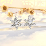 Stetnode Shiny Rhinestone Snowflake Stud Earrings for Women Fashion Small Snowflake Charm Earring Girls Christmas New Year Jewelry Gifts