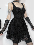 Stetnode Vintage goth lace dress