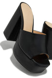 Stetnode  Platform Block Heel Mules - Black