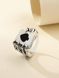 Stetnode Skeleton Hand Poker Ring